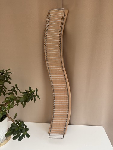 Curved wave wall mounted - curved,