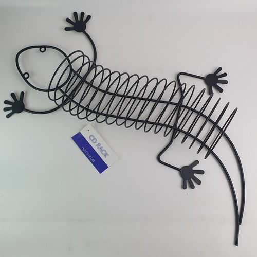 Funky retro salamander gecko - retro,